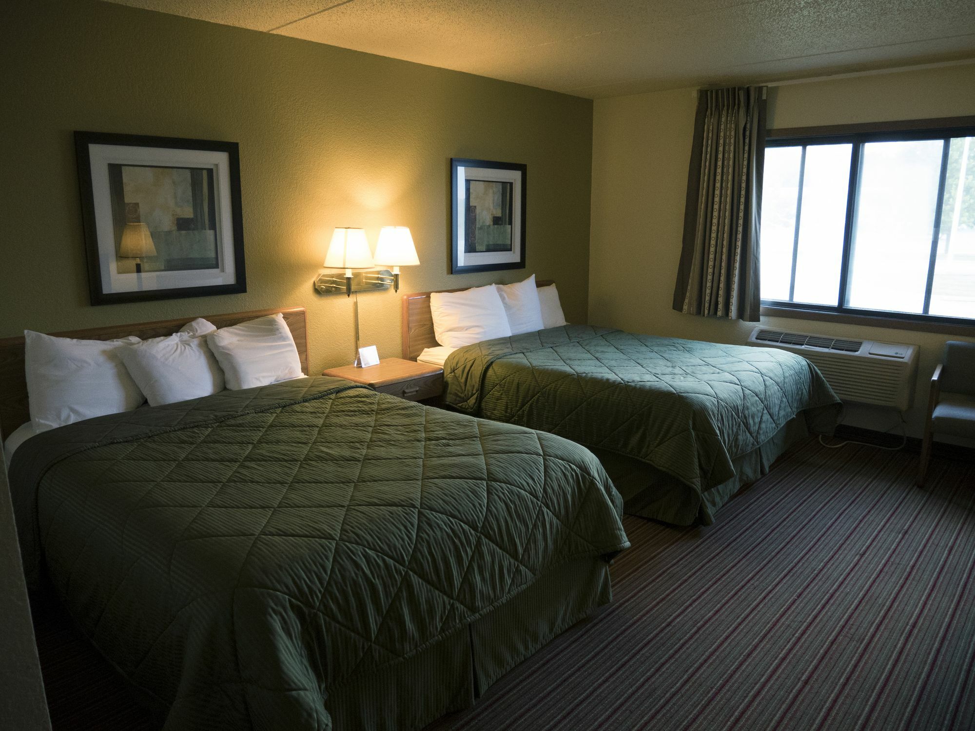 Baymont By Wyndham Waupun Hotel Exterior photo